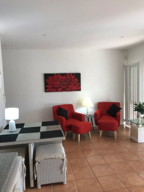 Corlette Retreat - VIC Tourism 6