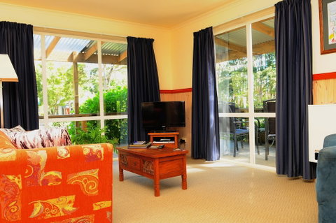 The Crays Accommodation - VIC Tourism 6