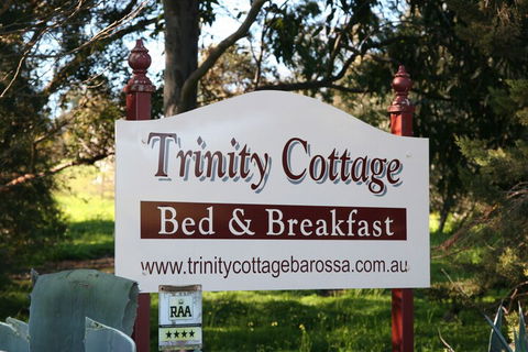 Trinity Cottage - VIC Tourism 1