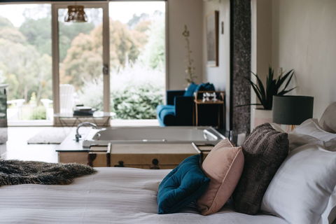 Polperro Villas - VIC Tourism 5