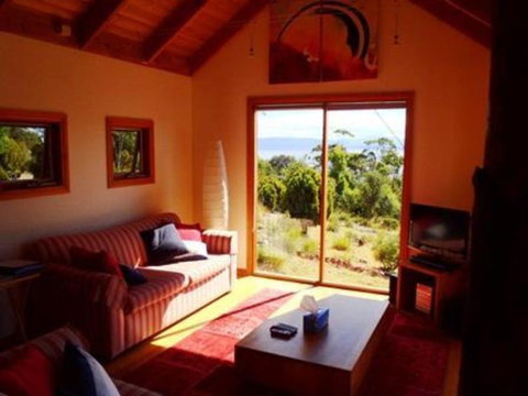 The Tree House - VIC Tourism 1
