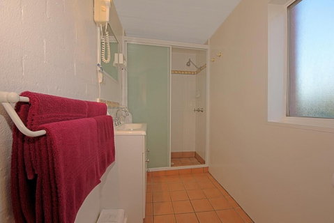 Milton Village Motel - VIC Tourism 3