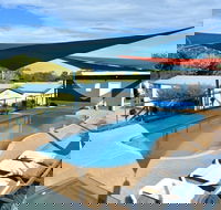 Metung Holiday Villas - VIC Tourism