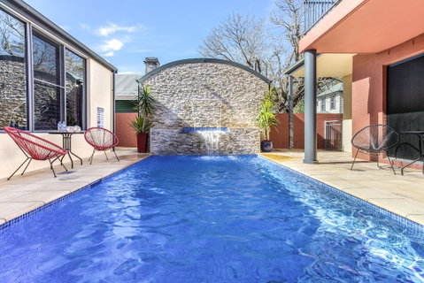 Berry Village Boutique Motel - VIC Tourism 5
