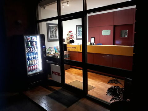 Moe Motor Inn - VIC Tourism 2