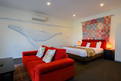 Harpers On The Beach - VIC Tourism 2