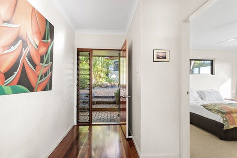 Byron Hinterland Villas - VIC Tourism 6