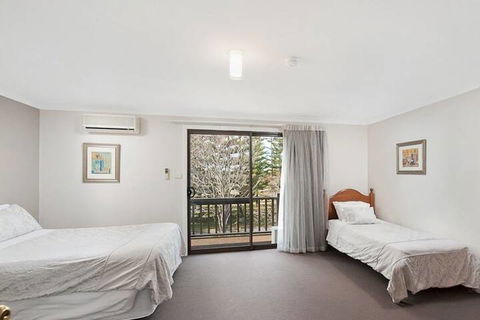 Martin Fields Beach Retreat - VIC Tourism 7