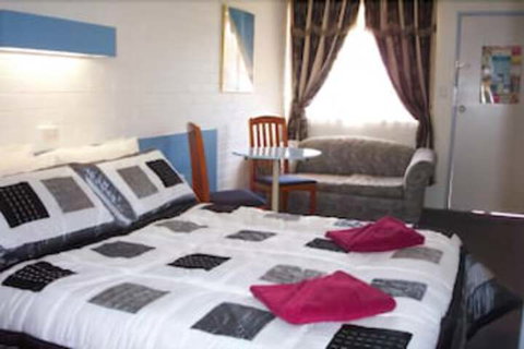 Colonial Inn Tamworth - VIC Tourism 2