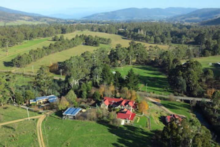 Grove TAS VIC Tourism
