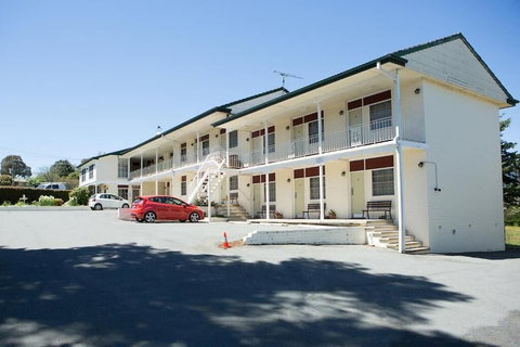 Colonial Lodge Motor Inn Yass - VIC Tourism 4