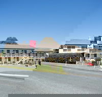Colonial Lodge Motor Inn Yass - VIC Tourism