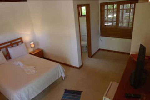 Emaroo Hotel Port Hughes - VIC Tourism 5