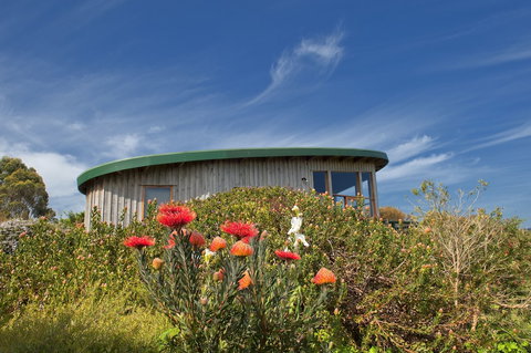 The Boomerangs - VIC Tourism 1