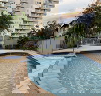 Burleigh Gardens North Hi-Rise - VIC Tourism