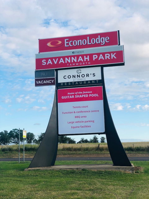 Econo Lodge Savannah Park Tamworth - VIC Tourism 4