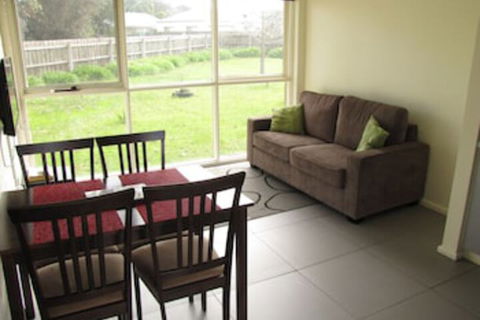 Motel Traralgon - VIC Tourism 0