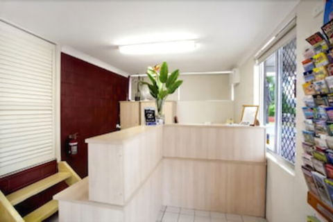 Nambour Lodge Motel - VIC Tourism 3