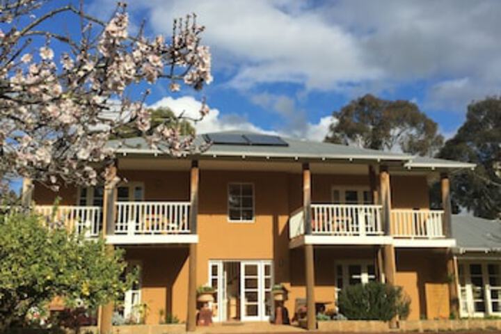 Yallingup Siding WA VIC Tourism