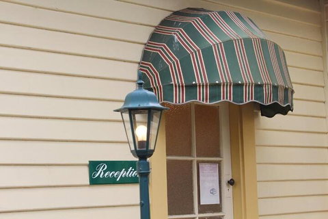 Ross B&B Accommodation - VIC Tourism 3