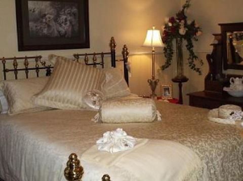 Springbank Bed & Breakfast - VIC Tourism 3