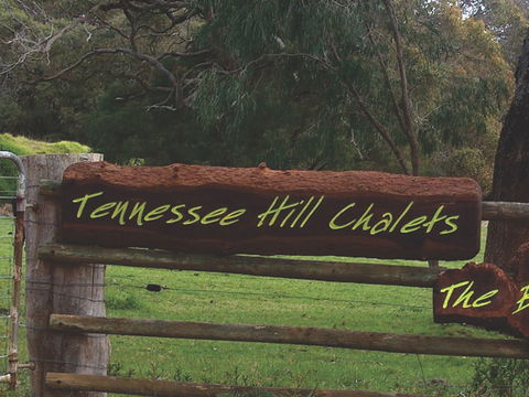 Tennessee Hill Chalets - VIC Tourism 4