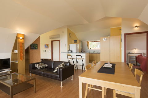 Tennessee Hill Chalets - VIC Tourism 6