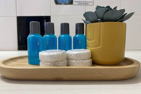 Capri Motel - VIC Tourism 7