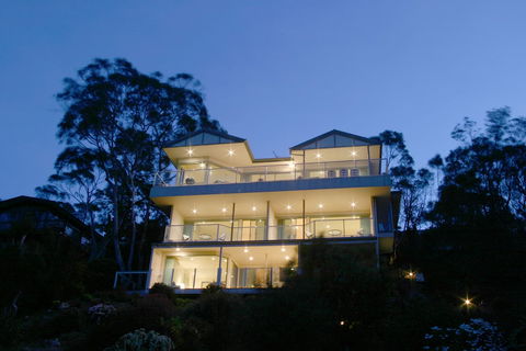 Arthurs Views - VIC Tourism 1