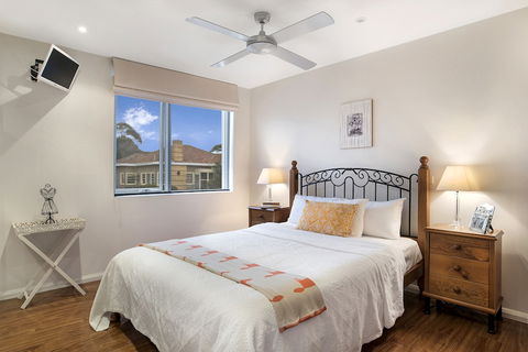 Captain's Retreat Apartments And Cottages - VIC Tourism 4