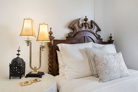 Captain's Retreat Apartments And Cottages - VIC Tourism 6