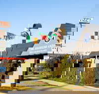 New England Motor Lodge - VIC Tourism