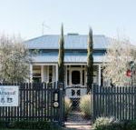 La Maison St. Arnaud - VIC Tourism