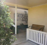 Kellys Motel Oakey - VIC Tourism