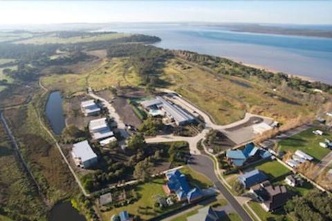 Broadbeach Inverloch Resort - VIC Tourism 2