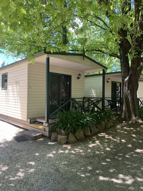 Bright Accommodation Park - VIC Tourism 1