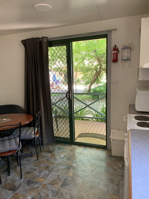 Bright Accommodation Park - VIC Tourism 6