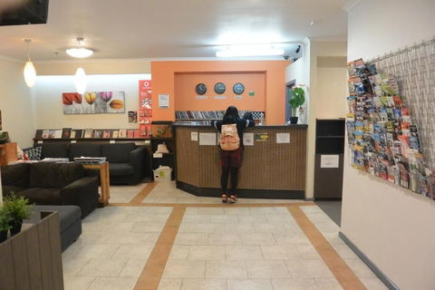 Elizabeth Hostel - VIC Tourism 3