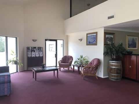 Turners Vineyard Motel And Function Centre - VIC Tourism 6