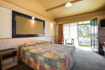 The Tower Hotel Kalgoorlie - VIC Tourism 1