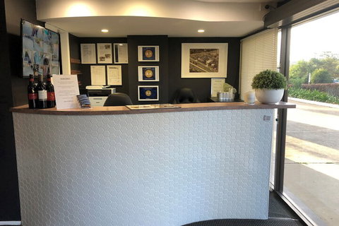 Logan City Motor Inn - VIC Tourism 5