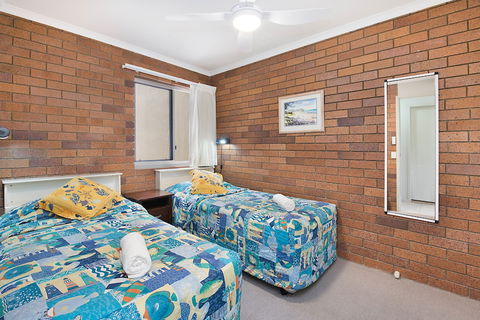Joanne Apartments - VIC Tourism 3
