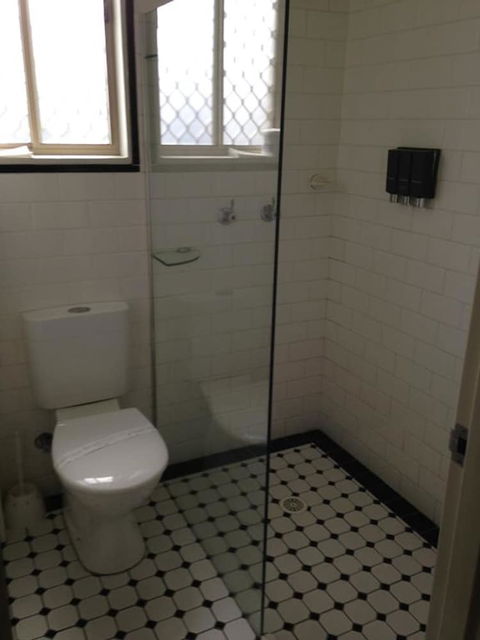 Francis Phillip Motor Inn - VIC Tourism 5