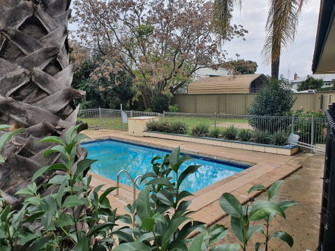 McNevin's Tamworth Motel - VIC Tourism 4