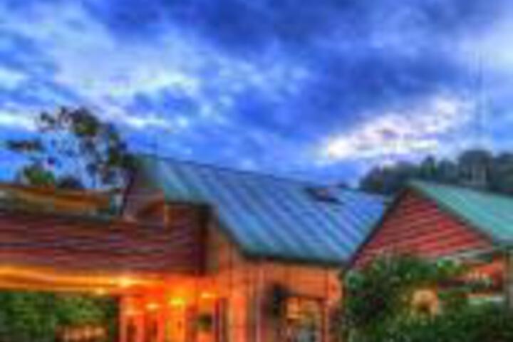 Walbundrie ACT VIC Tourism
