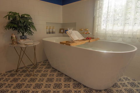 Heytesbury House - VIC Tourism 6