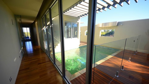 The Frames - VIC Tourism 1