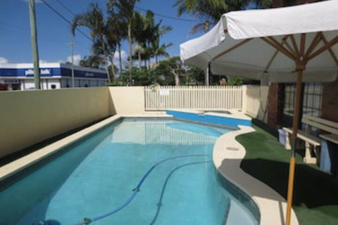 Aspley Pioneer Motel - VIC Tourism 0