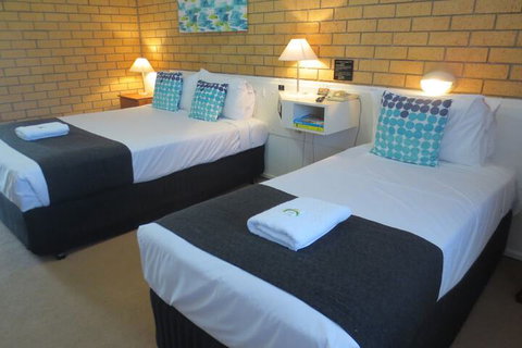 Aspley Pioneer Motel - VIC Tourism 6