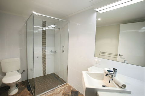 Whalers Cove Villas - VIC Tourism 5